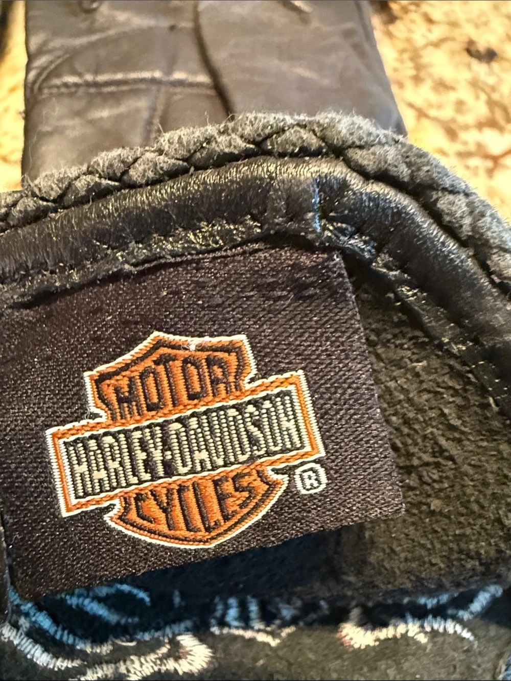 Harley-Davidson Black Leather Women's Gloves with Pink Embroidered Flame Cuff